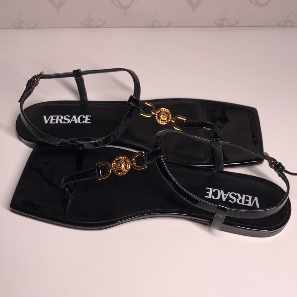 New Authentic Versace Women's Black Sandals - Picture 6 of 13
